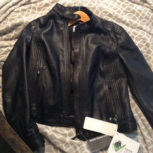 BMW - Black Leather Lady's Motorcylce Jacket Sz 40